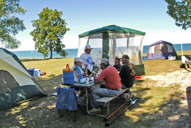 are dogs allowed at lakeside state park campground